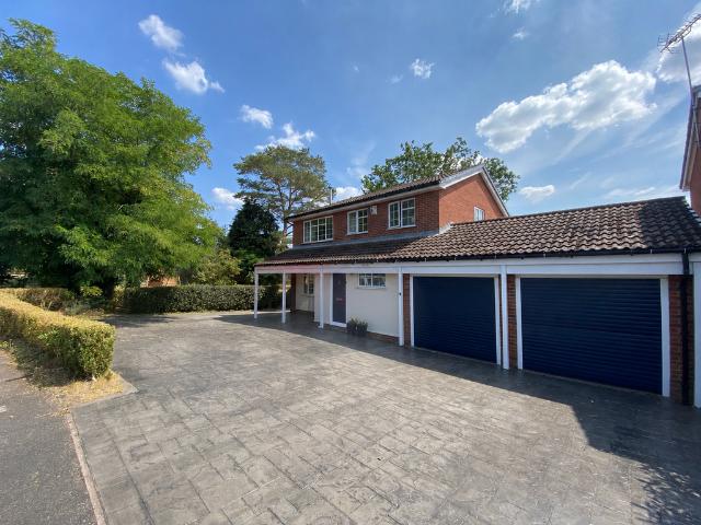 House for sale in Sandbach Heath, Sandbach