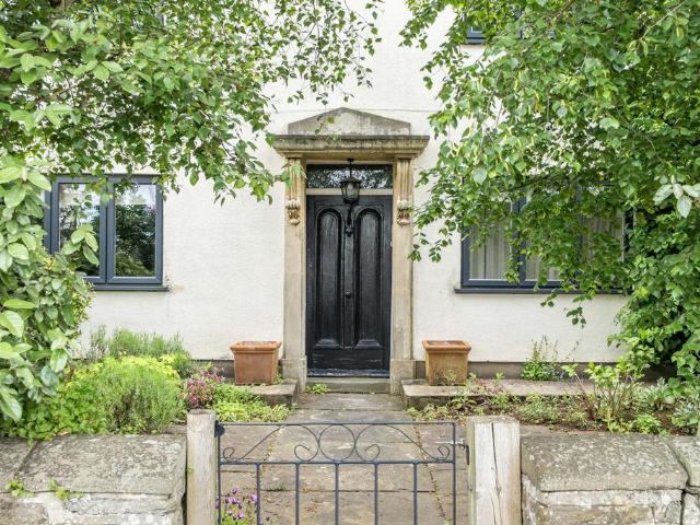 House for sale in Winterbourne