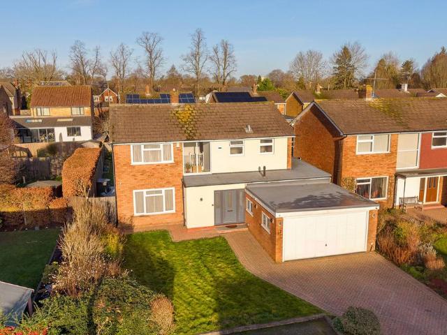 House for sale in Pouchen End, Hertfordshire