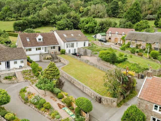 House for sale in Weston-in-gordano, North Somerset
