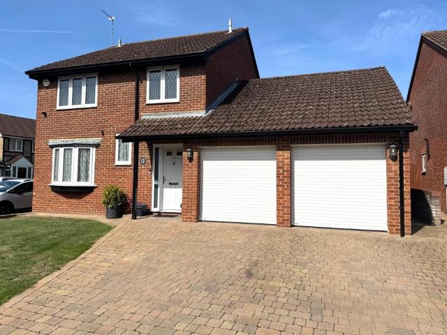 House for sale in Row Town, Surrey