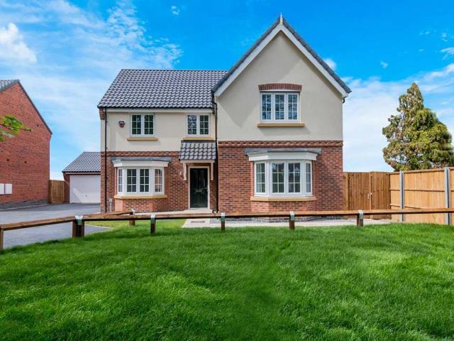 House for sale in Elmfield, Leicestershire
