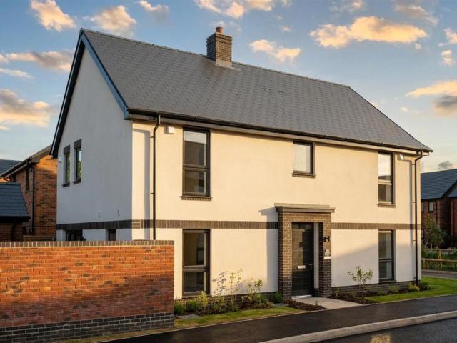 House for sale in Barton In Fabis, East Midlands