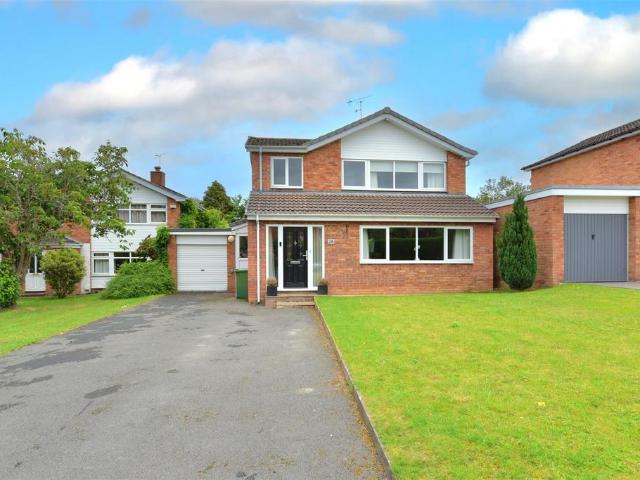 House for sale in Copmanthorpe, York