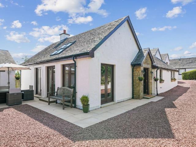 House for sale in Eaglesham, Scotland