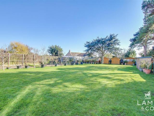House for sale in Clacton-on-Sea, Tendring