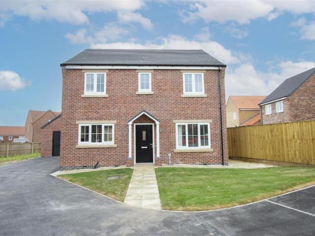 House for sale in Elmton, East Midlands