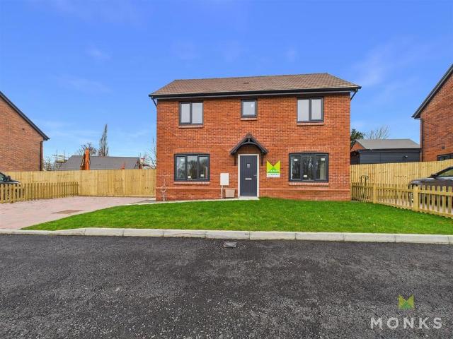 House for sale in Rhoswiel, Weston Rhyn