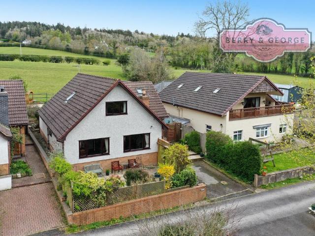 House for sale in Pantymwyn, Wales