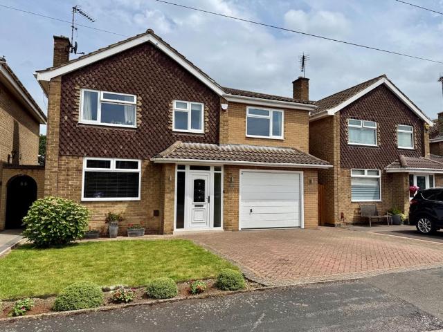 House for sale in Caldermill, East Midlands