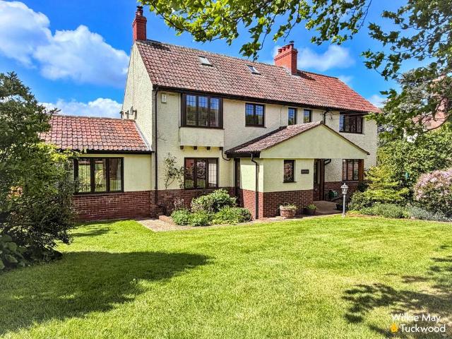 House for sale in Bicknoller