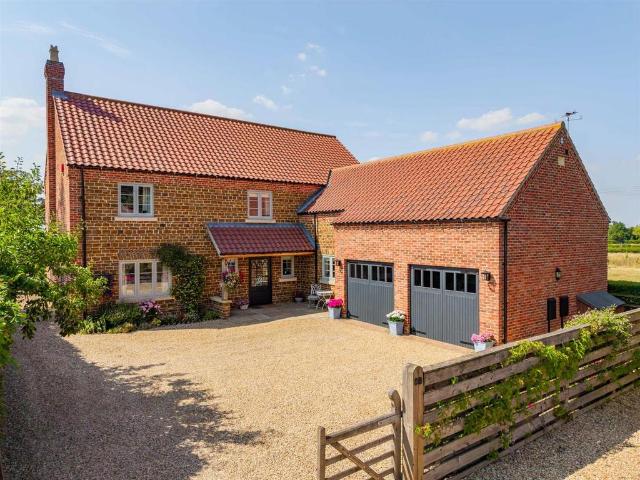 House for sale in Brentingby, Leicestershire