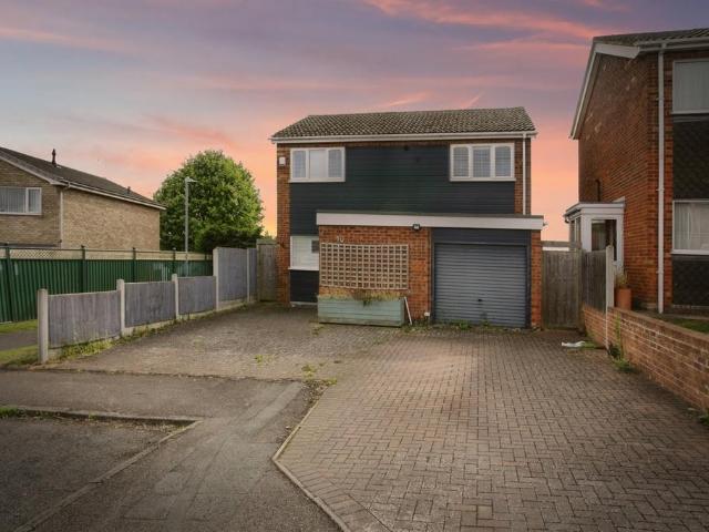 House for sale in New Bilton, Warwickshire