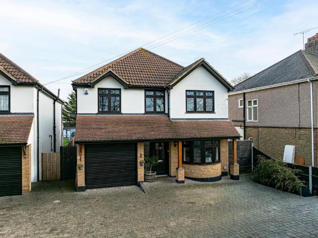 House for sale in Sutton, Barling