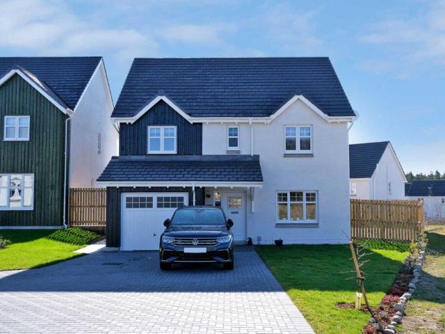 House for sale in Banchory, Scotland