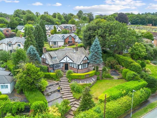 House for sale in Appleton, Warrington