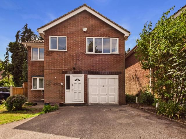 House for sale in Normanton, East Midlands