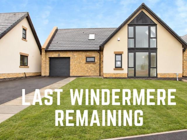House for sale in Middleton, Bare