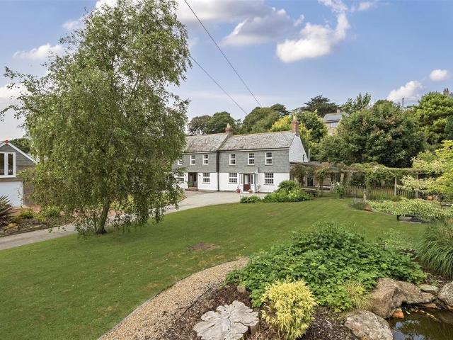 House for sale in Hayle, Cornwall
