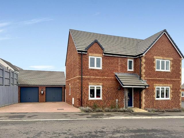 House for sale in Chard Town, Chard