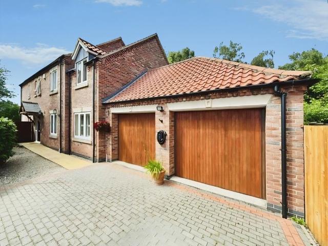 House for sale in North Howden, East Riding Of Yorkshire