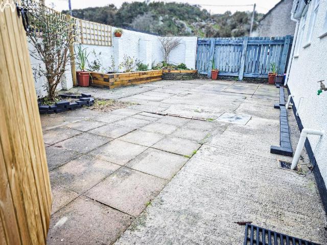 House for sale in Llangefni
