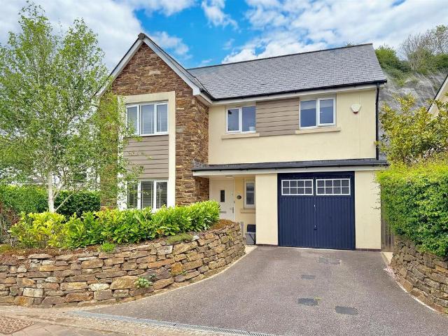 House for sale in Mount Wise