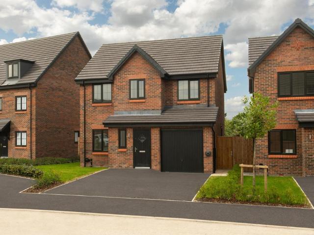 House for sale in Little Hulton, Salford