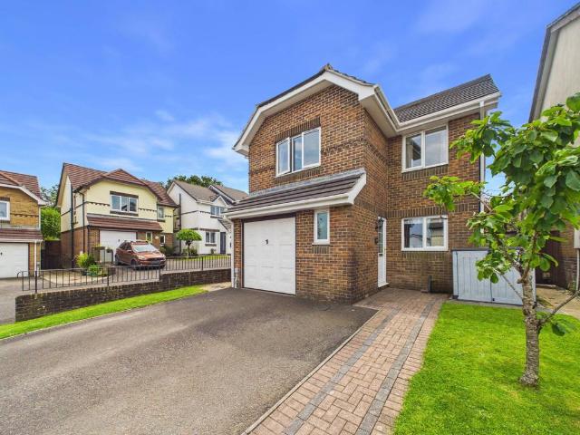 House for sale in St Cleer, Cornwall