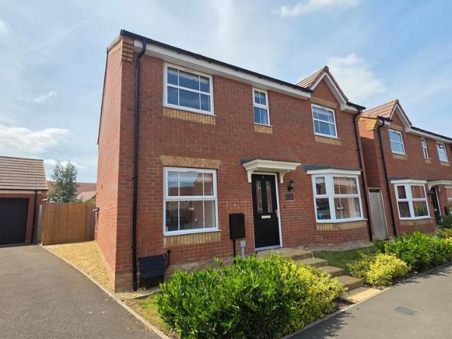 House for sale in Alderminster, Warwickshire