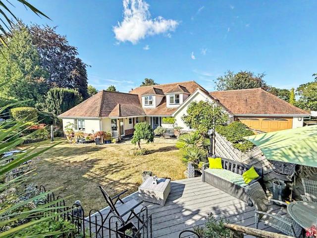House for sale in Charlton Marshall, East Dorset