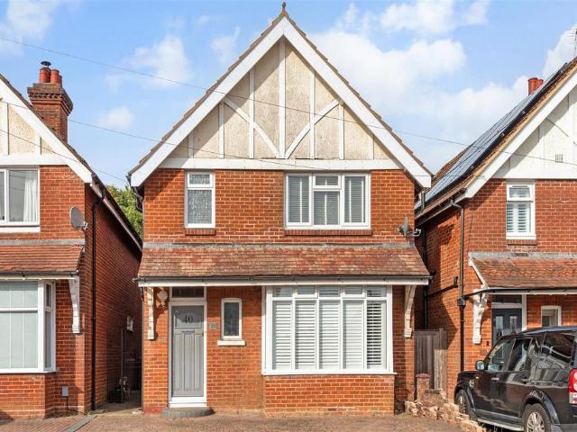 House for sale in Spring Vale, Hampshire