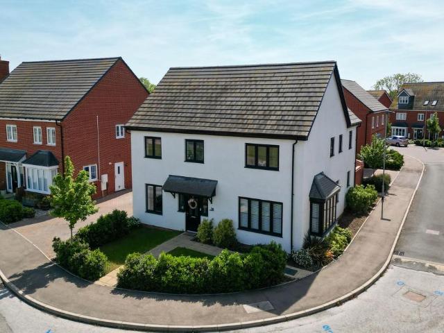 House for sale in Pemberton Park, Barway