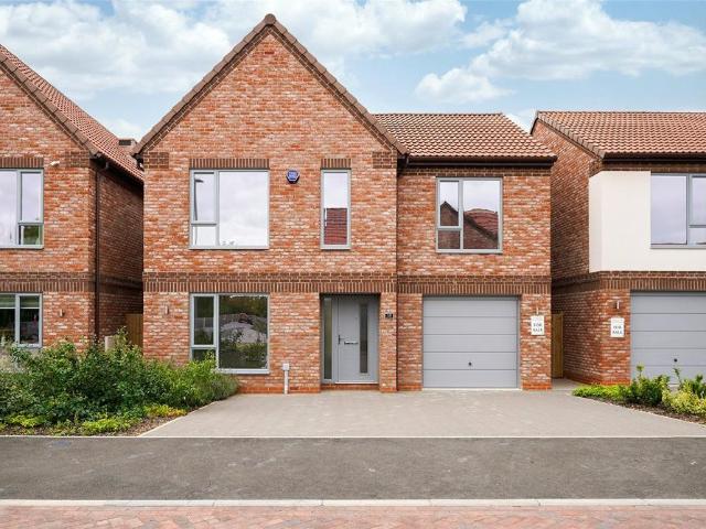 House for sale in Costhorpe, East Midlands