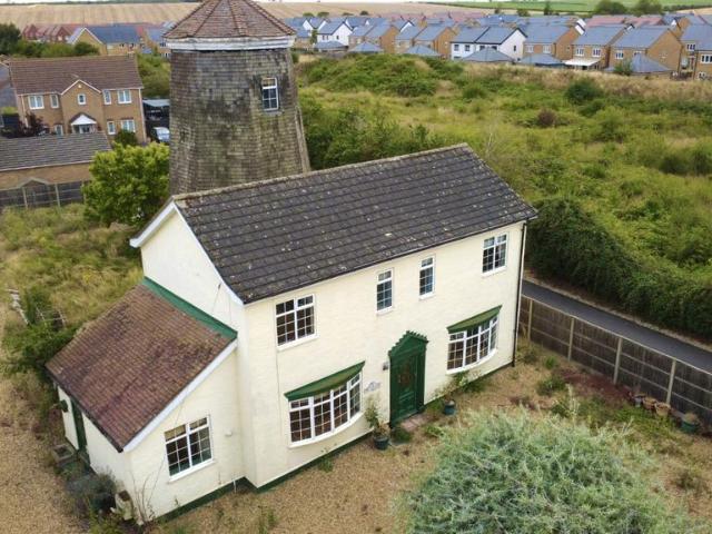 House for sale in Huntingdon, Cambridgeshire