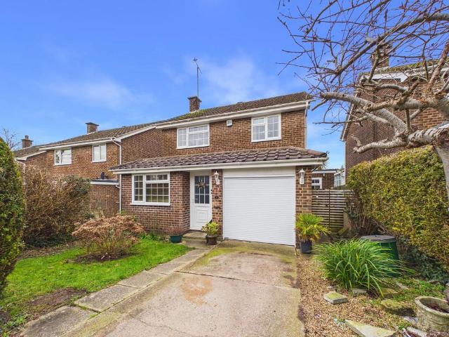 House for sale in Fishersgate, West Sussex