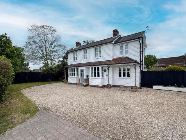 House for sale in Fordham Heath, Essex