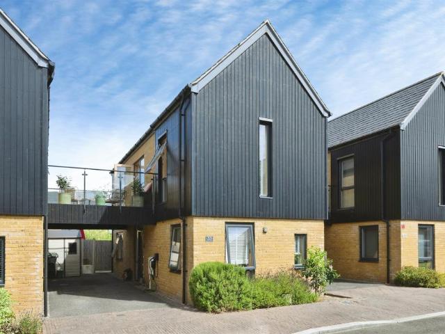 House for sale in Harlow, Essex