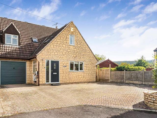 House for sale in Hamshill, Stroud