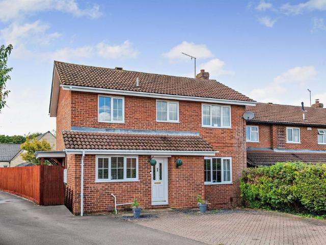 House for sale in Orton Goldhay, Peterborough