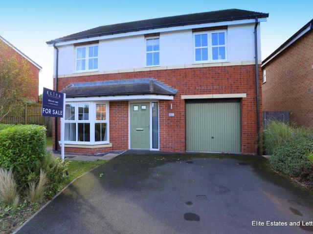 House for sale in Peat Carr Estate, Sunderland