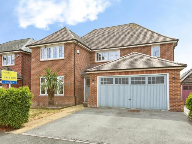 House for sale in Oakwood, East Midlands