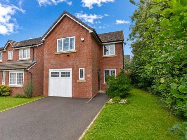 House for sale in Oakdale, Lower Darwen