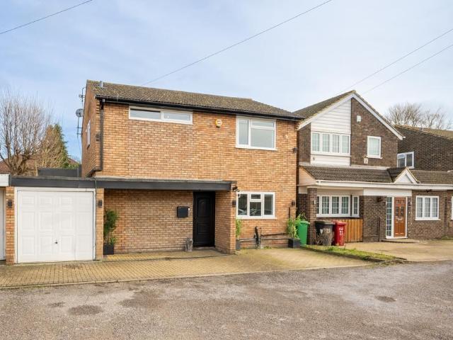 House for sale in Colnbrook with Poyle, Slough