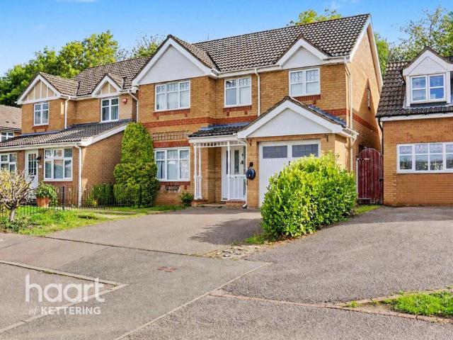 House for sale in Leisure Village, Kettering