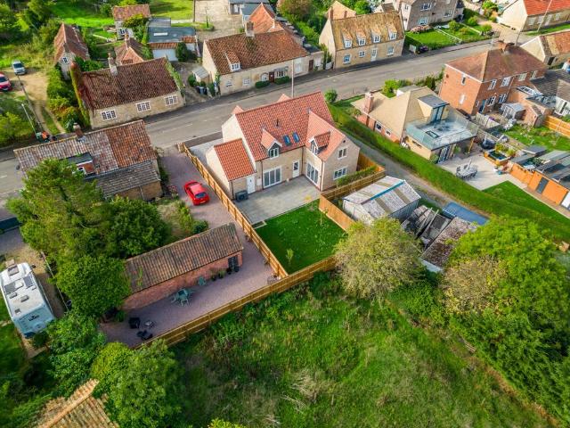 House for sale in Barholm, Lincolnshire
