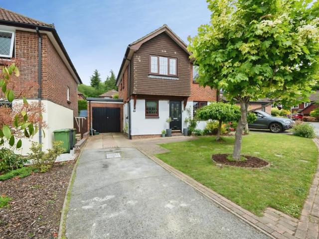 House for sale in Helford, Hampshire