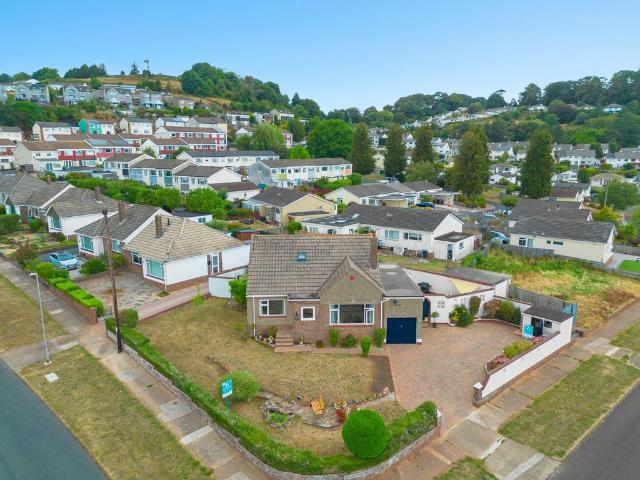 Bungalow for sale