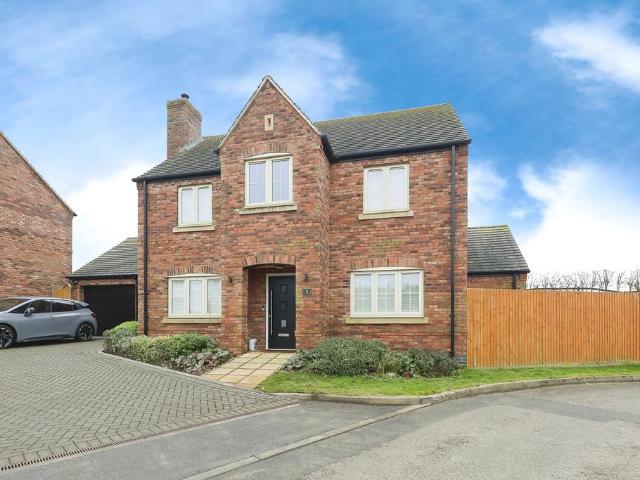 House for sale in Wood End, Gun Hill