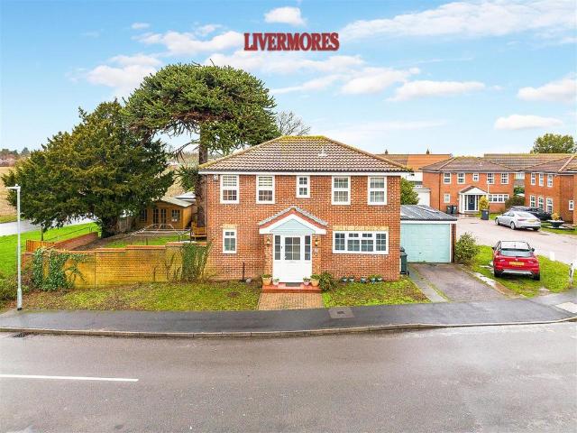 House for sale in Monks Orchard, Kent